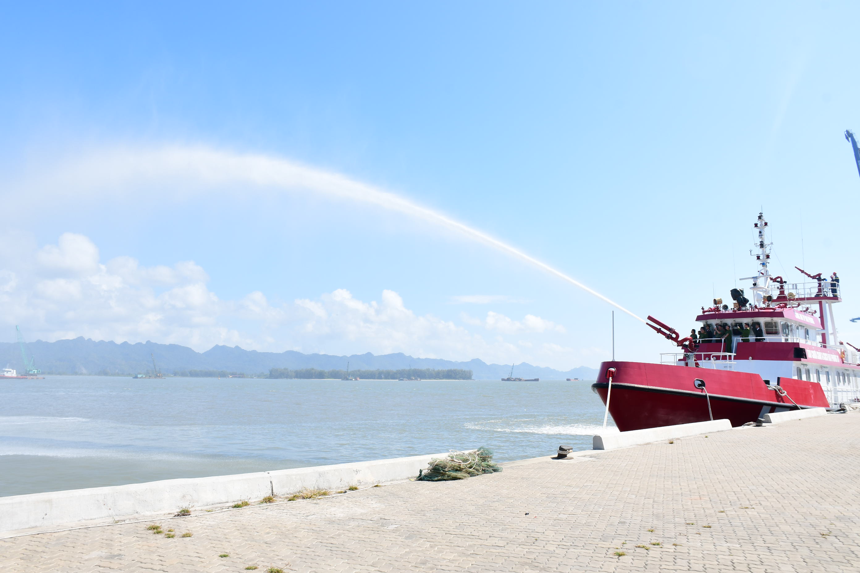 Bảo đảm an toàn PCCC, CNCH mùa hanh khô, Tết Nguyên đán Quý Mão và lễ hội đầu năm 2023